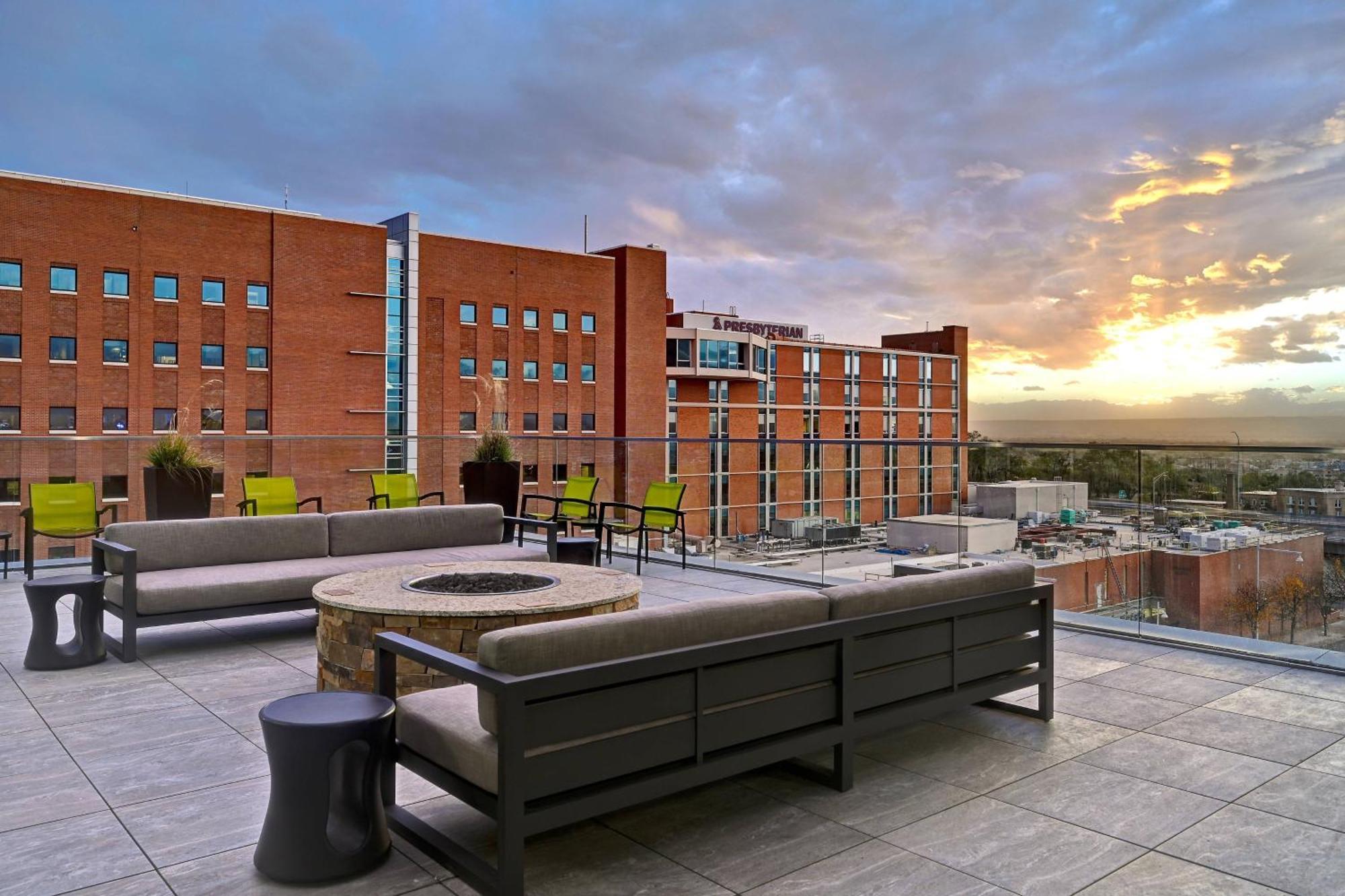 Springhill Suites By Marriott Albuquerque University Area Esterno foto